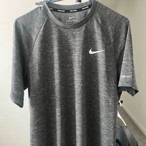 Nike Gray Short Sleeve Performance Tee